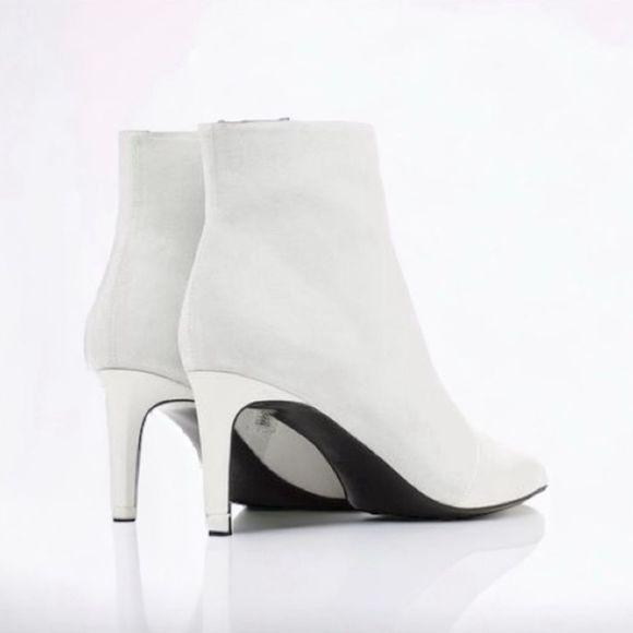 Rag & Bone Beha Leather Stiletto Ankle Boot in White - Picture 4 of 17